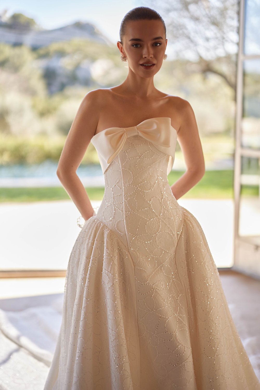 zoomed-item