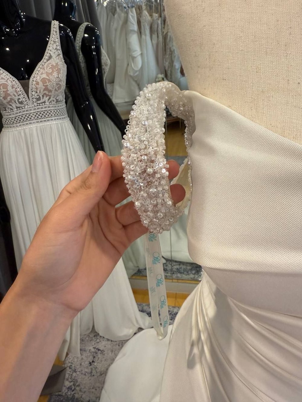 zoomed-item