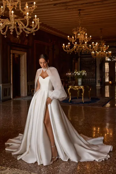 Missing image for Sample Wedding dress Tiffany size 10 in stock