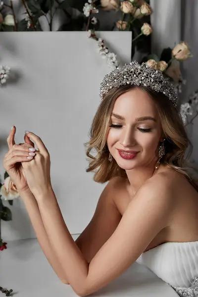 Missing image for Floral Bridal Tiara T012