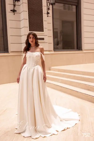 Missing image for Wedding dress 752