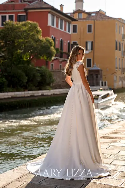 Missing image for Wedding dress 62