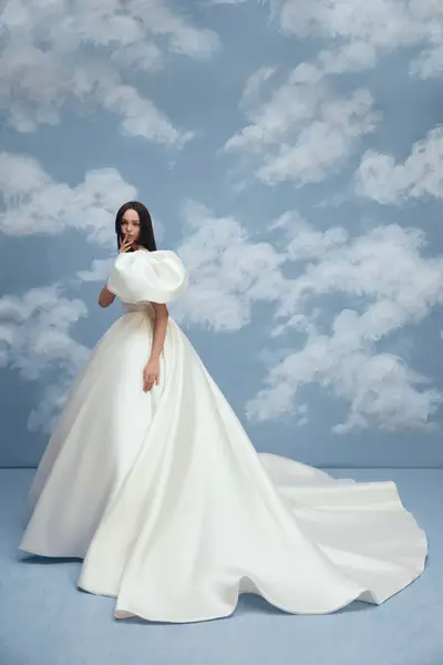 Missing image for Wedding dress Arven