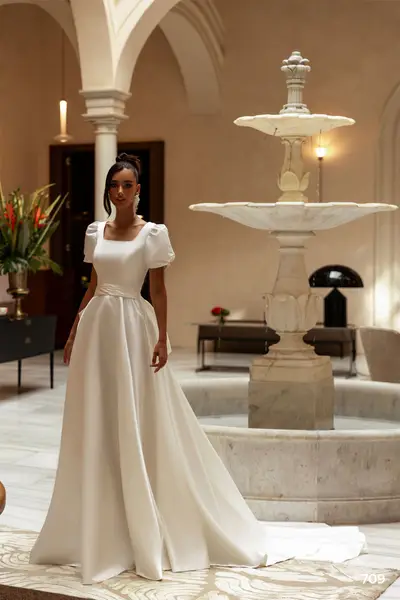 Missing image for Wedding dress 709