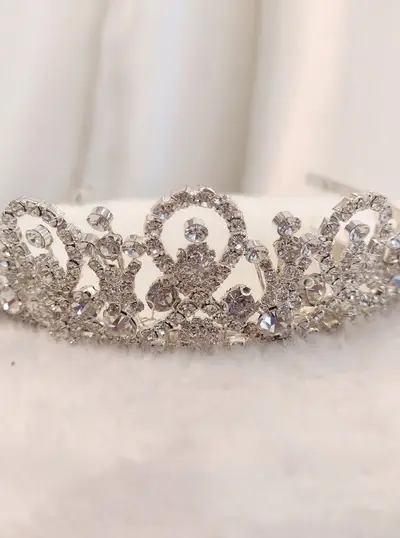 Missing image for Floral Bridal Tiara M 5