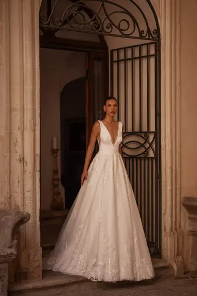 Missing image for Wedding dress VO-009