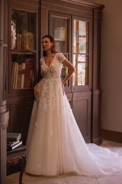 Missing image for Wedding dress VO-020