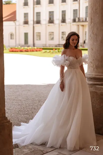 Missing image for Wedding dress 732
