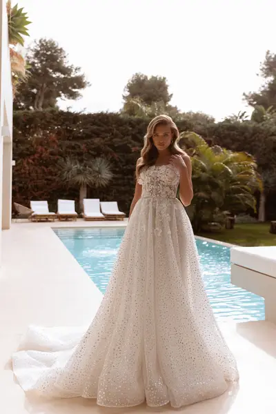 Missing image for Wedding dress Yesenia