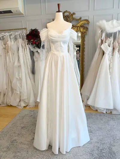 Missing image for Sample wedding dress Chantalie size 12 in stock