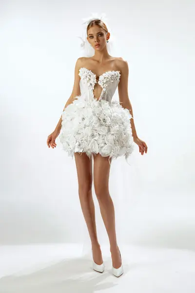 Missing image for Sample Wedding dress Velda size 12