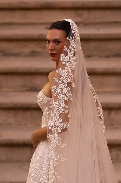 Wedding veil VO-013 Product for Sale at NY City Bride